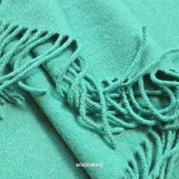 Cashmere Fringe Scarf Kelly Green Thick Soft - Picture 4 of 16